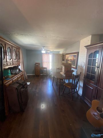 1072 Ryland Pike, Huntsville, AL 35811