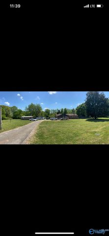 1072 Ryland Pike, Huntsville, AL 35811