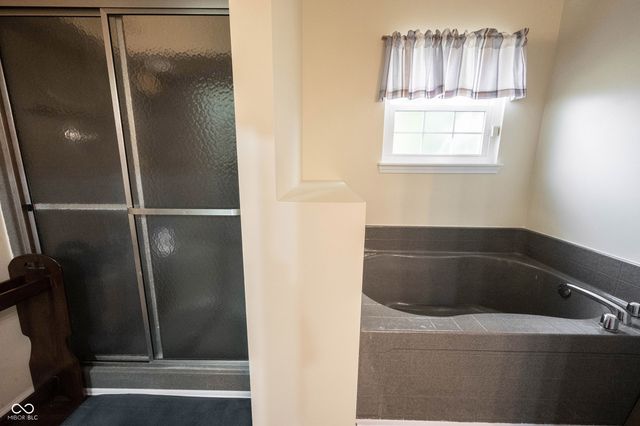 9862 N Port Drive, Mccordsville, IN 46055