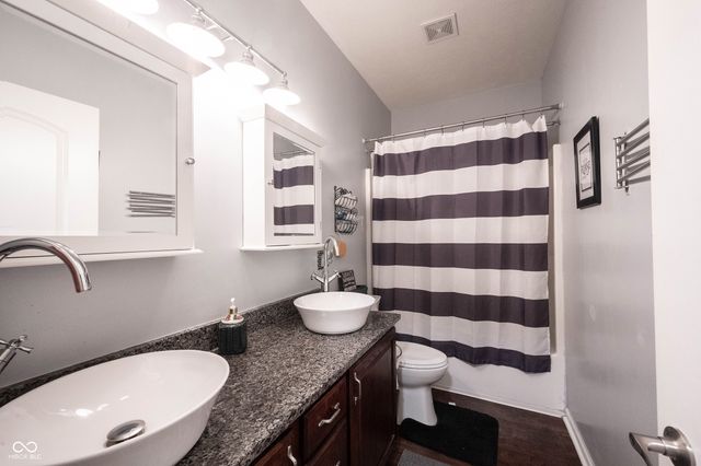 9862 N Port Drive, Mccordsville, IN 46055