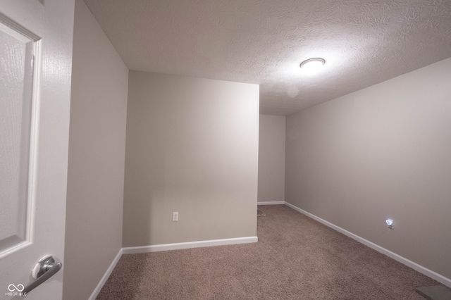 9862 N Port Drive, Mccordsville, IN 46055