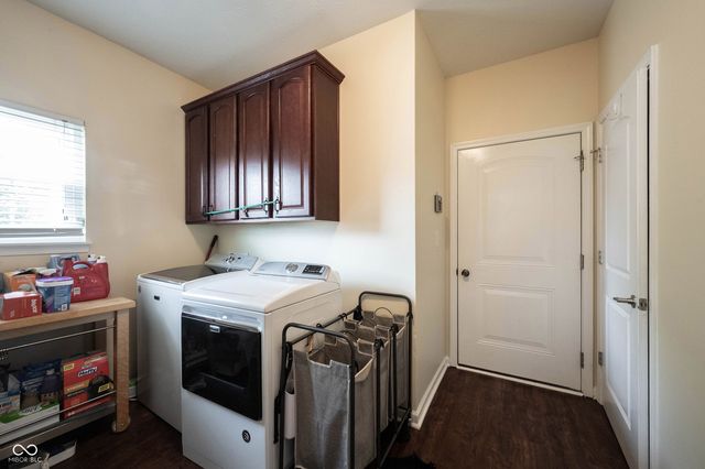 9862 N Port Drive, Mccordsville, IN 46055