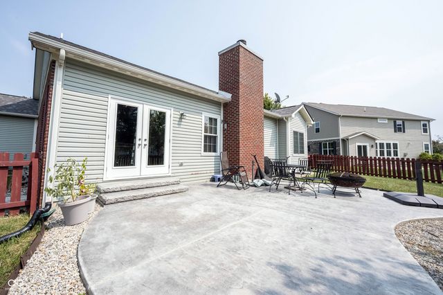 9862 N Port Drive, Mccordsville, IN 46055