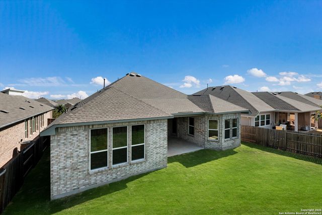 349 Vuelo, New Braunfels, TX 78132