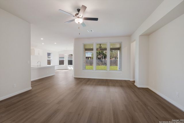 349 Vuelo, New Braunfels, TX 78132