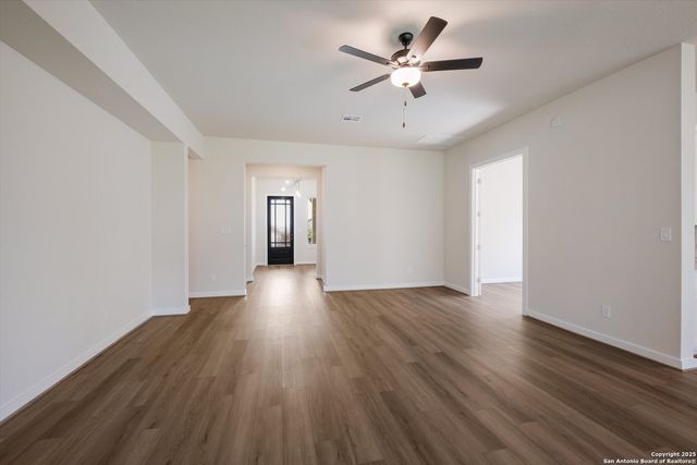 349 Vuelo, New Braunfels, TX 78132