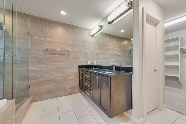 1811 Euclid Avenue 2, Dallas, TX 75206