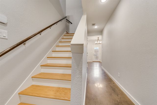 1811 Euclid Avenue 2, Dallas, TX 75206
