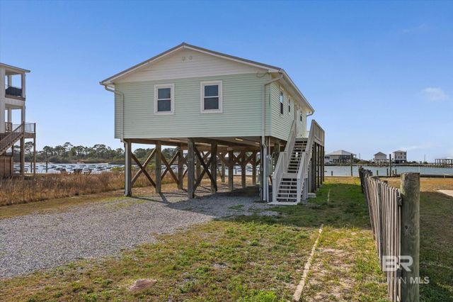 2423 Choctaw Road, Gulf Shores, AL 36542
