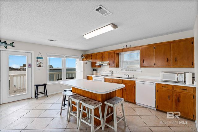 2423 Choctaw Road, Gulf Shores, AL 36542