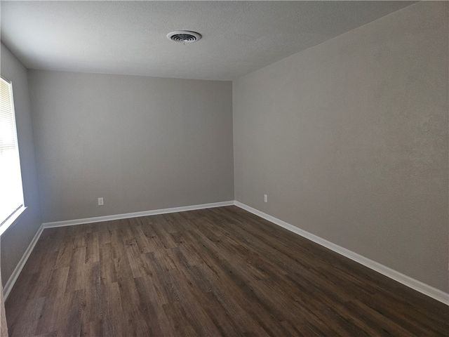 4010 Tripoli Dr, Corpus Christi, TX 78411