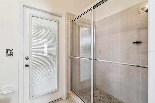 9311 MANGROVE COURT, Tampa, FL 33647