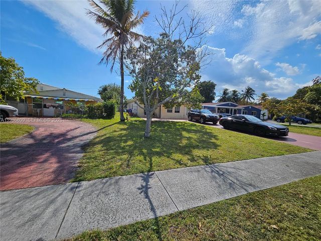 1232 NE 181st St, North Miami Beach, FL 33162