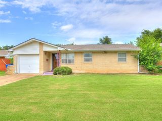 1205 Charleston Court, Norman, OK 73071
