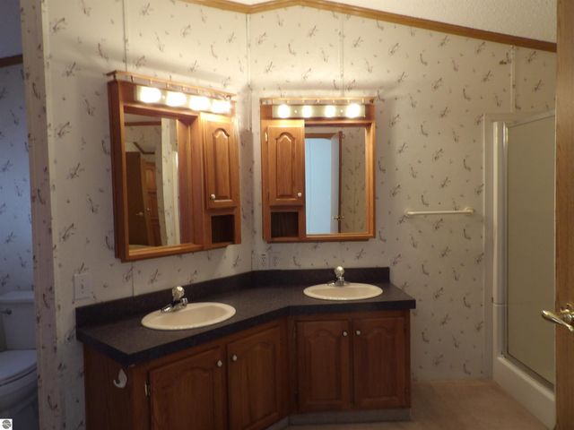 380 Fairway Drive, Cadillac, MI 49601