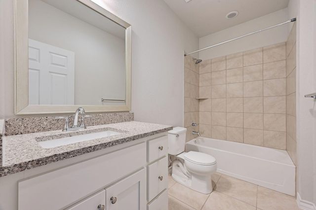 174 Silktassel WAY, Buda, TX 78610