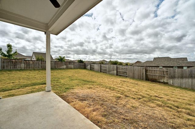 174 Silktassel WAY, Buda, TX 78610