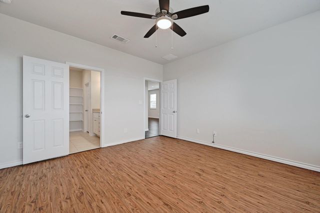 174 Silktassel WAY, Buda, TX 78610