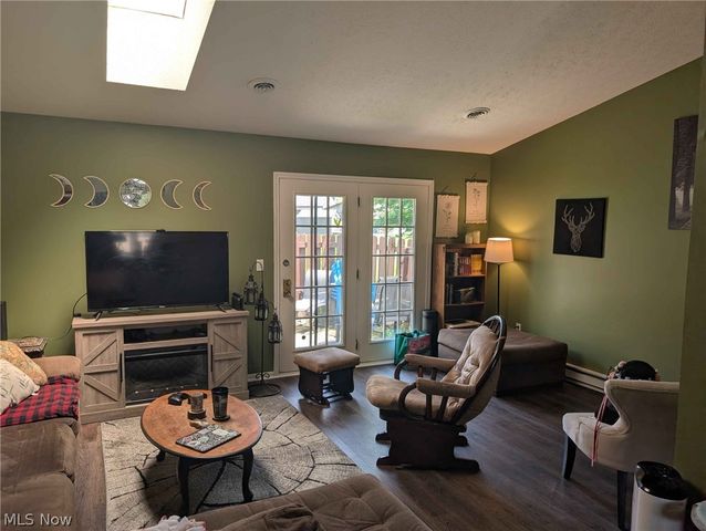 5279 Creekside Boulevard P-12, Brunswick Hills, OH 44212