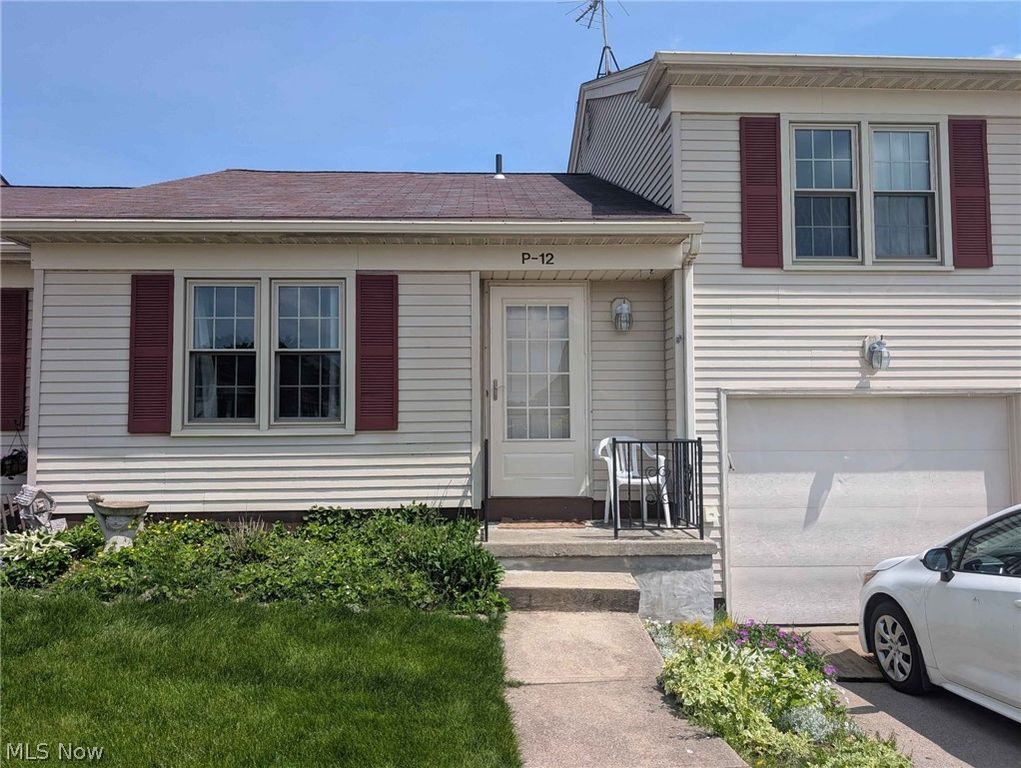5279 Creekside Boulevard P-12, Brunswick Hills, OH 44212