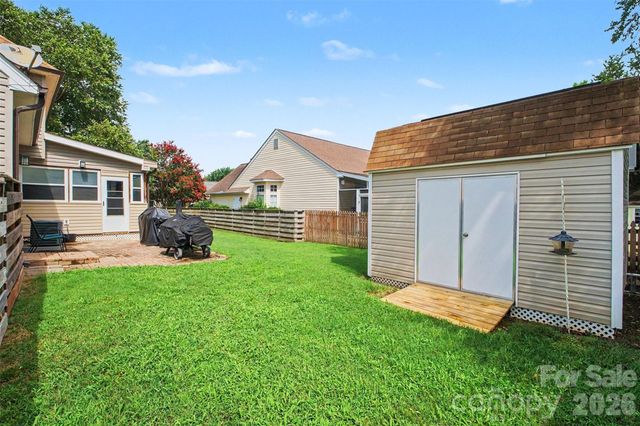 4828 Asherton Place NW, Concord, NC 28027