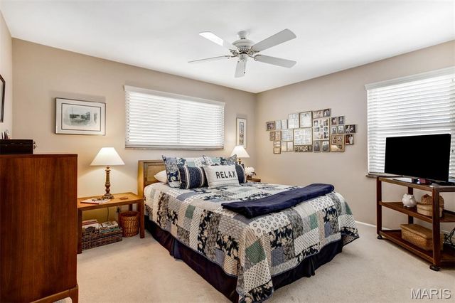 12 Winslow Lane, Des Peres, MO 63131