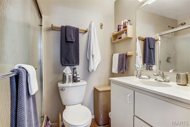 12 Winslow Lane, Des Peres, MO 63131