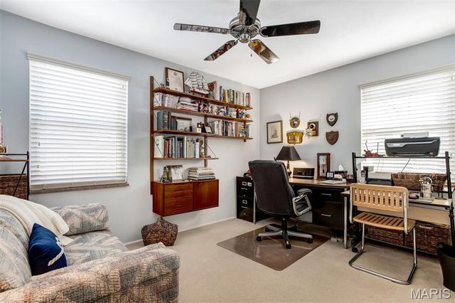 12 Winslow Lane, Des Peres, MO 63131