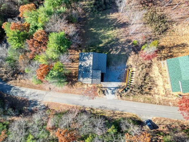 144 Lexington Drive, Brasstown, NC 28902