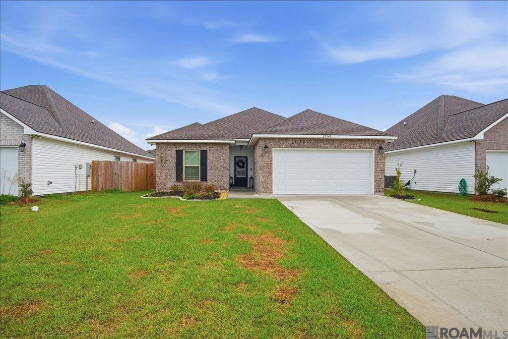 28348 Moreau Dr, Denham Springs, LA 70726
