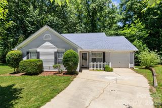 1303 Long Grass Court, Charlotte, NC 28216