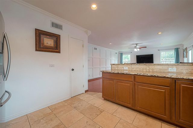 6703 Winton Street, Houston, TX 77021