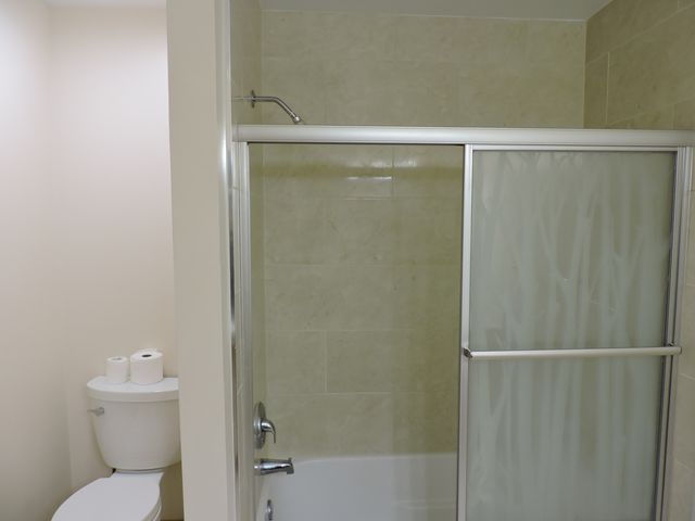 1028 Beninford Lane, Westmont, IL 60559