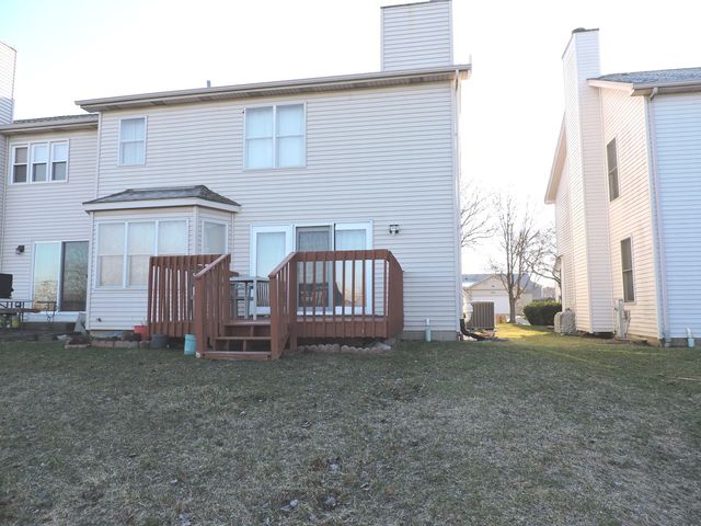 1028 Beninford Lane, Westmont, IL 60559