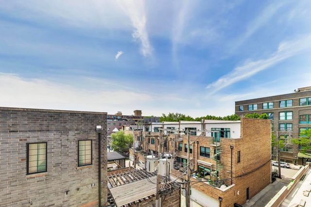 1301 W Washington Boulevard 405, Chicago, IL 60607
