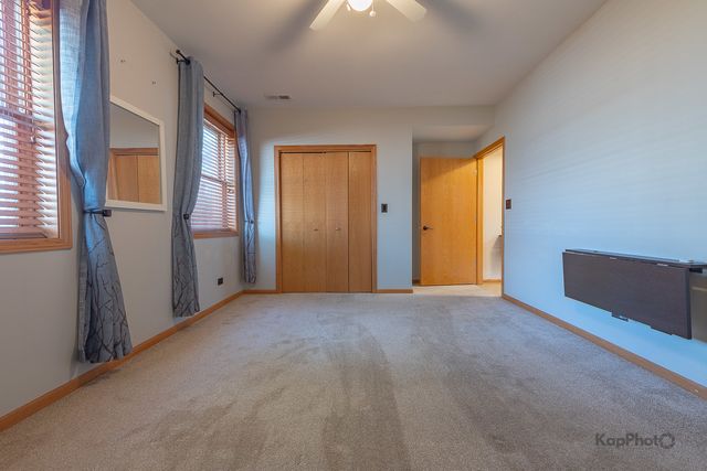 519 S Maplewood Avenue 1W, Chicago, IL 60612