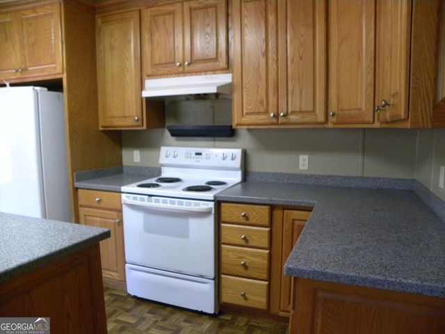 2627 Cole Road, Carnesville, GA 30521