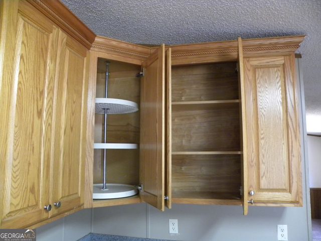 2627 Cole Road, Carnesville, GA 30521