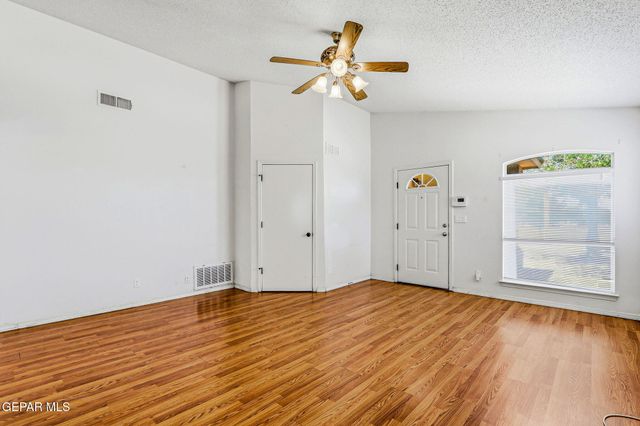 4740 HILARIO HERNANDEZ, El Paso, TX 79938