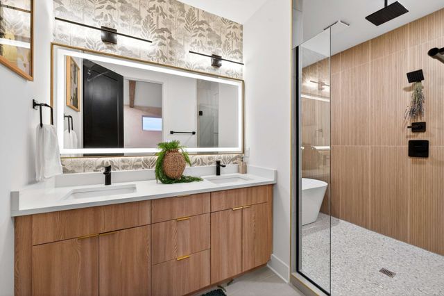 314 E Trinity Ln Apt 4, Nashville, TN 37207