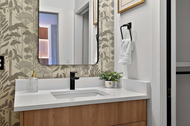 314 E Trinity Ln Apt 4, Nashville, TN 37207