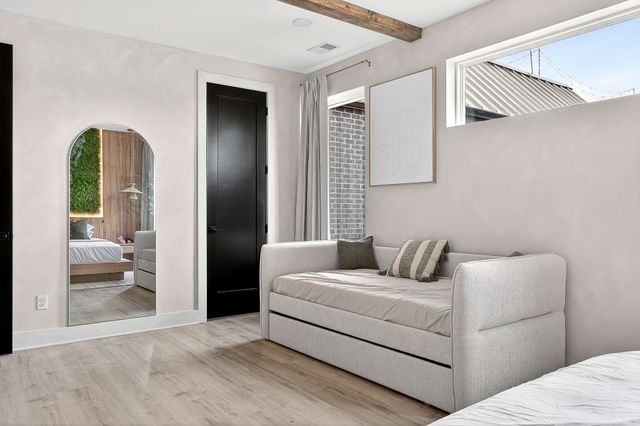 314 E Trinity Ln Apt 4, Nashville, TN 37207