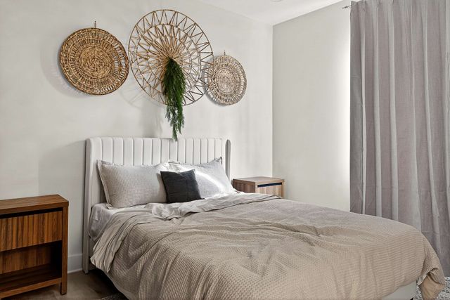 314 E Trinity Ln Apt 4, Nashville, TN 37207