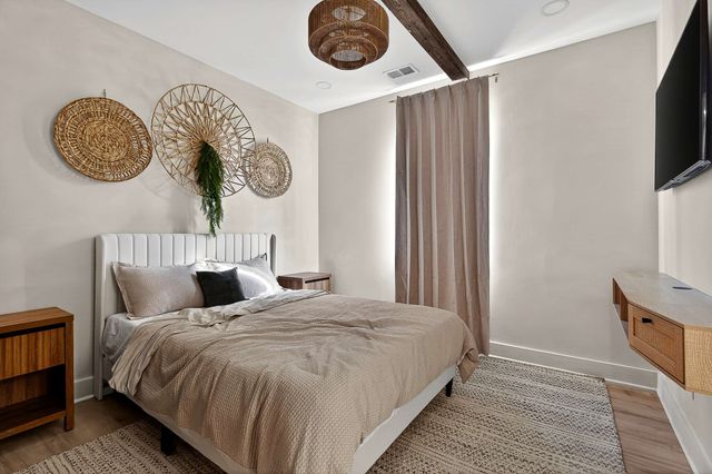 314 E Trinity Ln Apt 4, Nashville, TN 37207