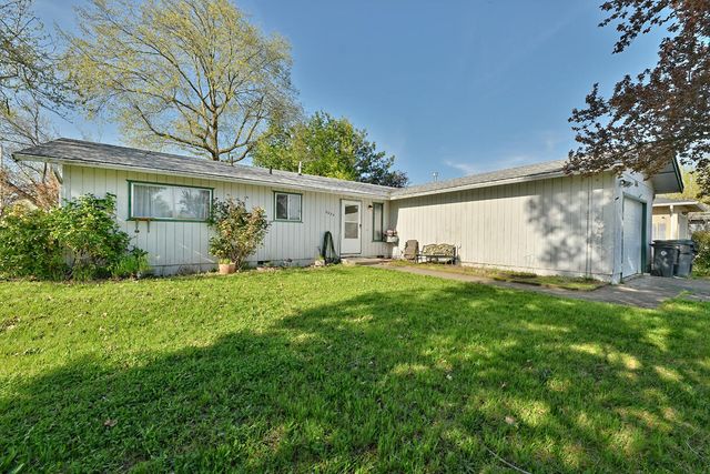 3025 Ingalls Drive, White City, OR 97503