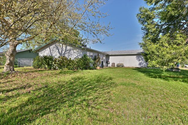 3025 Ingalls Drive, White City, OR 97503