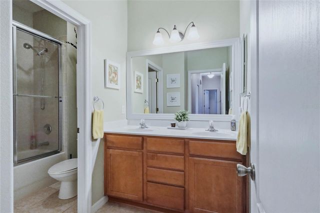 12929 REGIMENT DRIVE, Grand Island, FL 32735