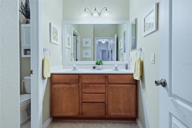 12929 REGIMENT DRIVE, Grand Island, FL 32735