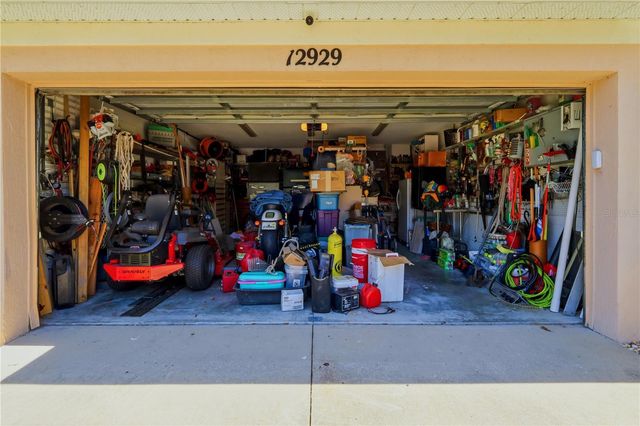 12929 REGIMENT DRIVE, Grand Island, FL 32735