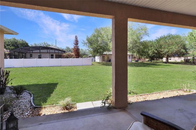 12929 REGIMENT DRIVE, Grand Island, FL 32735